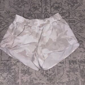 Old Navy Women's Light Camo Athletic Shorts